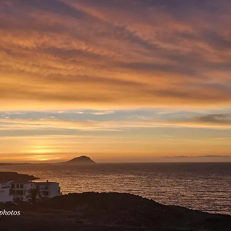 아파트 Sunrise Seaview Balcon Del Mar With Glass Veranda