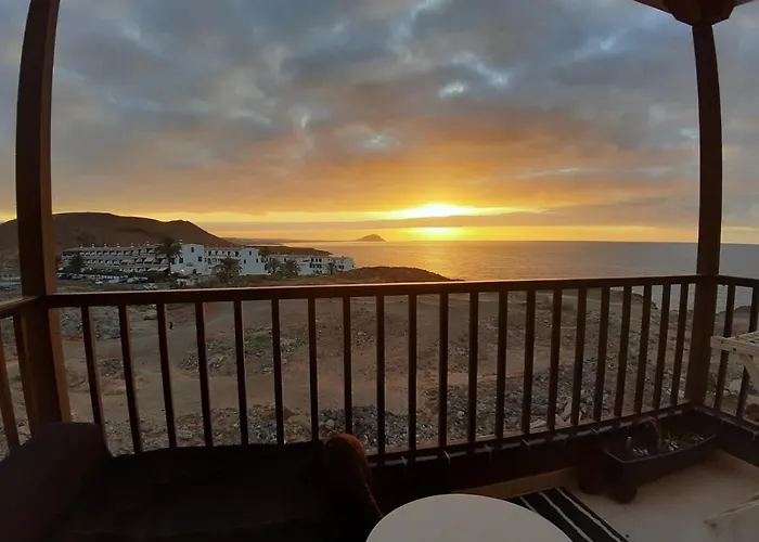 Sunrise Seaview Balcon Del Mar With Glass Veranda Διαμέρισμα *