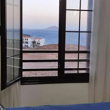 Sunrise Seaview Balcon Del Mar With Glass Veranda 아파트 *